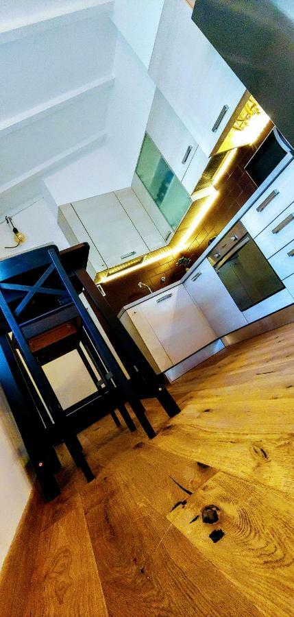 Db House, Town Center Apartment Бергамо Экстерьер фото